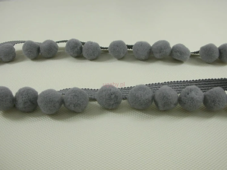 taśma z pomponami kolor szary