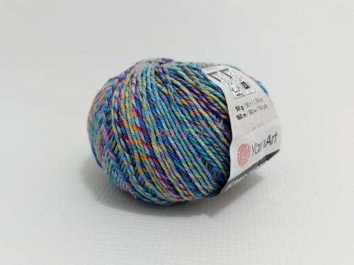 Włóczka YarnArt Jeans Tropical kolor 618 – wielokolorowa mieszanka bawełniano-akrylowa z przewagą błękitu, różu i żółci.