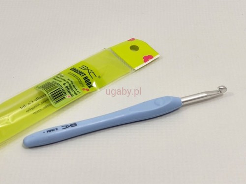 szydełko z ergonomiczną rączką