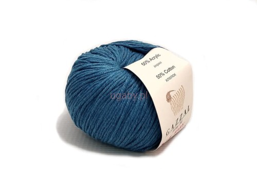 Motek włóczki Gazzal Baby Cotton XL w stonowanym, dżinsowym odcieniu niebieskiego o numerze 3431.