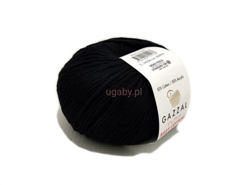 Motek czarnej włóczki Gazzal Baby Cotton XL numer 3433 o gładkiej i matowej strukturze.