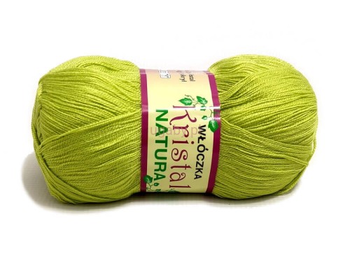 Jasnozielona włóczka Kristal Natura o numerze 206, miękki motek akrylowy.