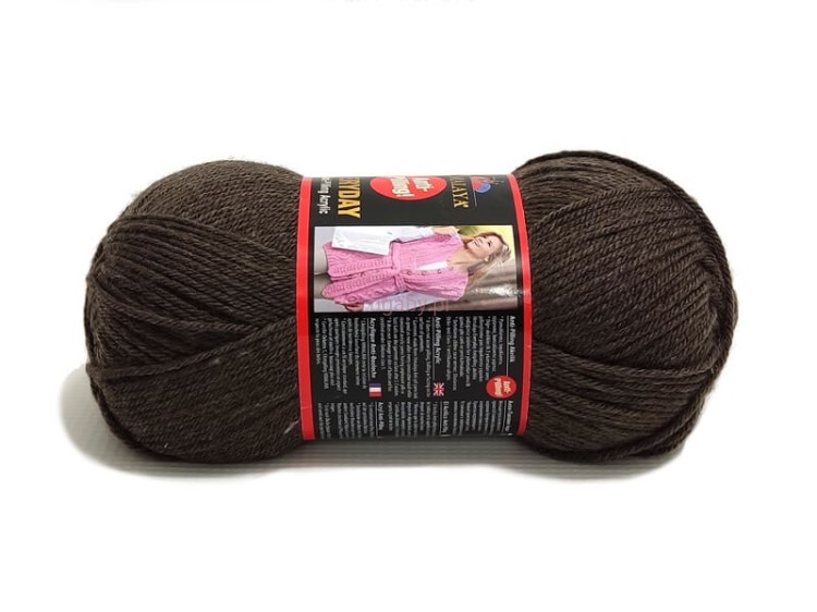 Włóczka Himalaya Everyday kolor 70033 brązowy – motek akrylu niepillingującego.