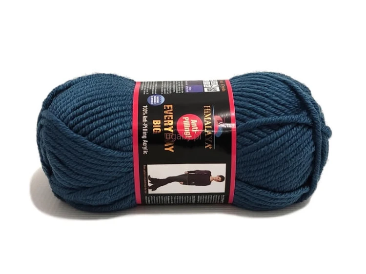Motek grubej włóczki Himalaya Everyday Big w kolorze dżinsowym o numerze 70822.
