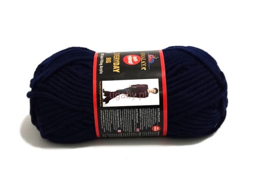 Motek grubej włóczki Himalaya Everyday Big w kolorze granatowym o numerze 70823.