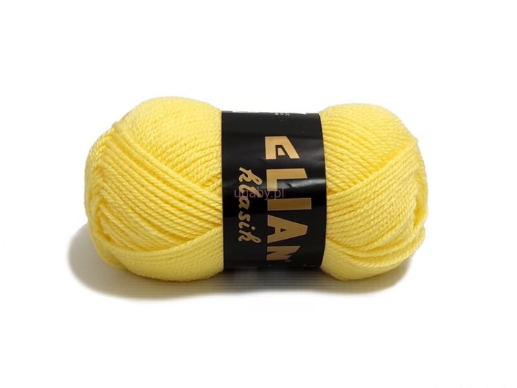 Włóczka Elian Klasik kolor bananowy numer 98595 – motek miękkiej przędzy akrylowej do robótek ręcznych.