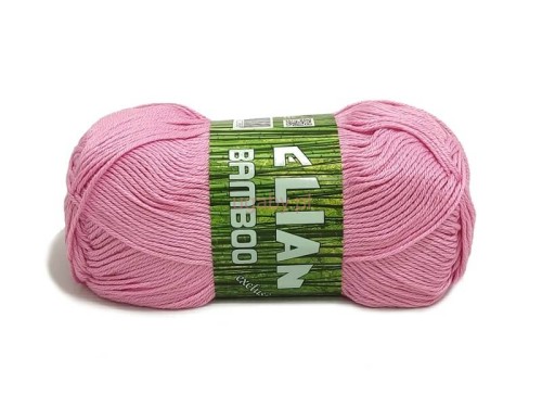 Różowy motek włóczki Elian Bamboo o numerze koloru 4857 z zieloną etykietą na białym tle.