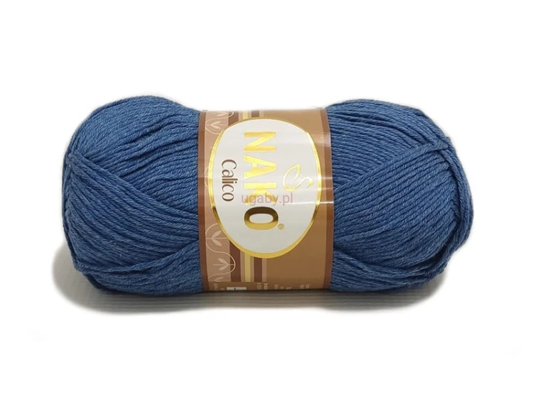 Motek włóczki Nako Calico w kolorze dżinsowym o numerze 6614. Widoczny matowy splot bawełniano-akrylowy.