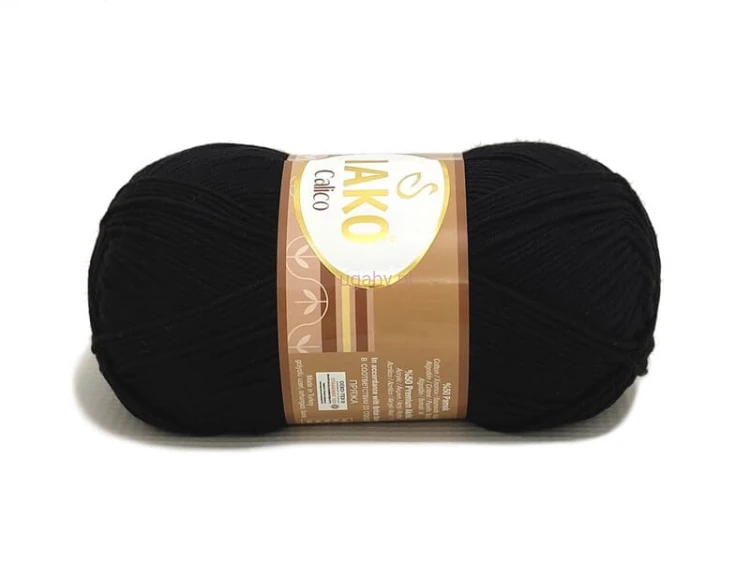 Motek włóczki Nako Calico w głębokim czarnym kolorze o numerze 217.