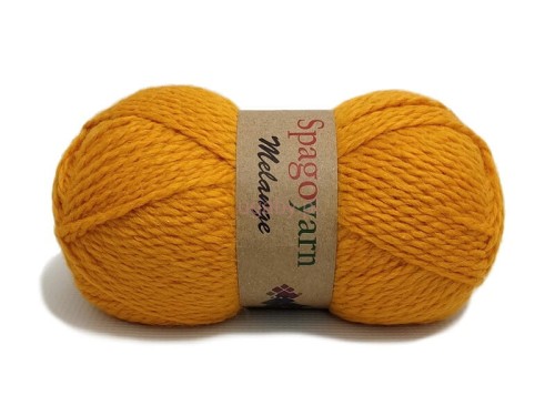 Włóczka Spagoyarn Melange kolor 1542 miodowy – motek ciepłej wełny z akrylem, złocisto-żółty melanż do robótek na drutach i szydełku.