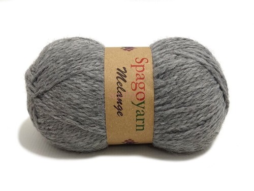 Włóczka Spagoyarn Melange kolor 28 szary melanż – motek grubiej wełny z akrylem o nierównej strukturze do robótek w stylu rustykalnym.