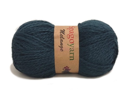 Włóczka Spagoyarn Melange kolor 240 morski – motek wełny z akrylem, turkusowo-zielony melanż o głębokiej barwie do robótek ręcznych na drutach.