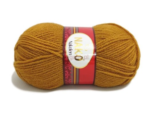 Cynamonowa włóczka Nako Nakolen, kolor numer 1808. Miękka wełna z akrylem na jesienne swetry.