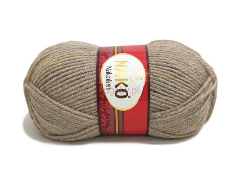 Włóczka Nako Nakolen beżowa, kolor numer 1415. Miękka mieszanka wełny z akrylem na ciepłe swetry.