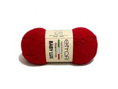 Motek czerwonej włóczki Etrofil Baby Lux z kremową etykietą na białym tle.