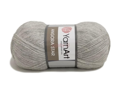 Włóczka YarnArt Angora Star kolor popielaty nr 282 – cieniutka, szara włóczka z puszystym włoskiem.