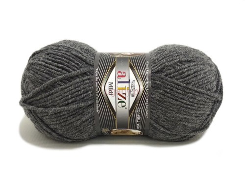 Włóczka Alize Superlana Midi szary melanż nr 182 – zbliżenie na wielotonowy splot puszystej wełny z akrylem.