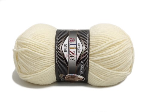 Włóczka Alize Superlana Midi w jasnym kremowym kolorze nr 01 – puszysty motek wełny z akrylem do robótek ręcznych.