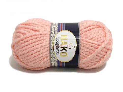 Gruba włóczka Nako Spaghetti kolor 11527 łososiowy – puszysta przędza wełniana na swetry oversize i koce plecione na rękach.