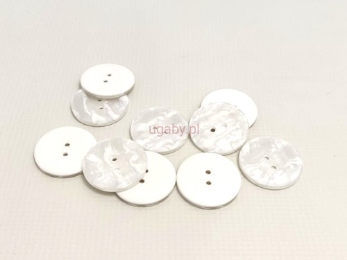 guzik biały perłowy