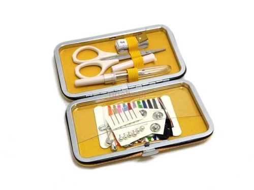 przybornik krawiecki w etui