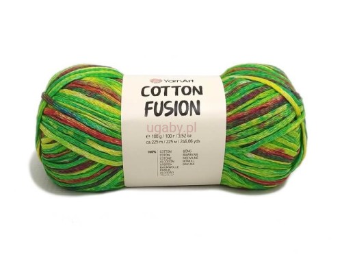 Włóczka Cotton Fusion 3651 – bawełna tasiemkowa w kolorach zielonym, żółtym, brązowym i niebieskim.
