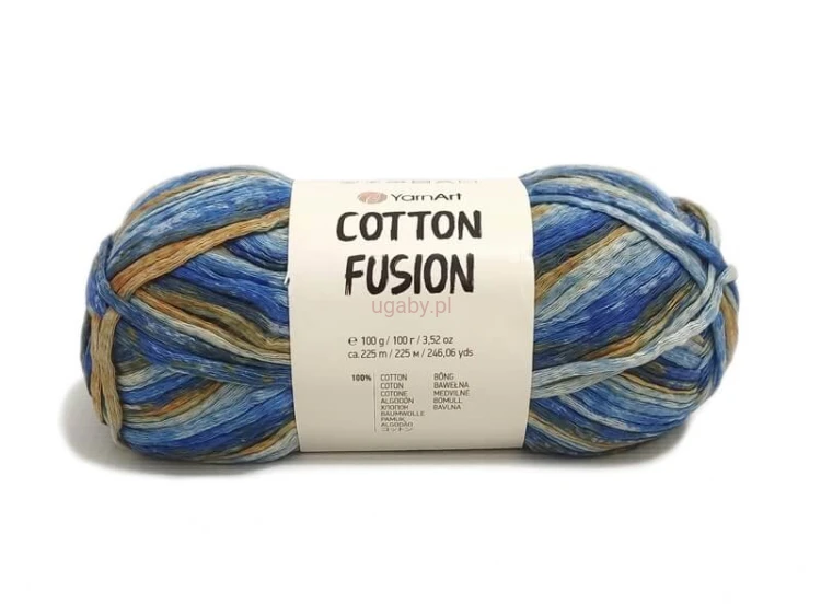 Włóczka Cotton Fusion 3656 – bawełniana tasiemka, melanż kolorów: niebieski, granatowy, brązowy i popielaty.