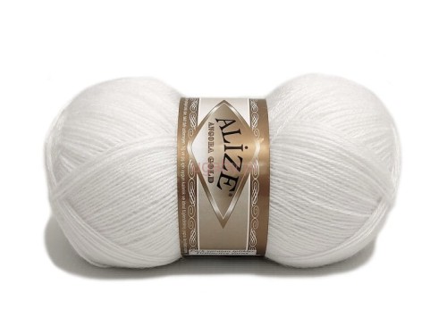 Puszysta włóczka Alize Angora Gold kolor biały 55 – delikatna mieszanka wełny z akrylem.