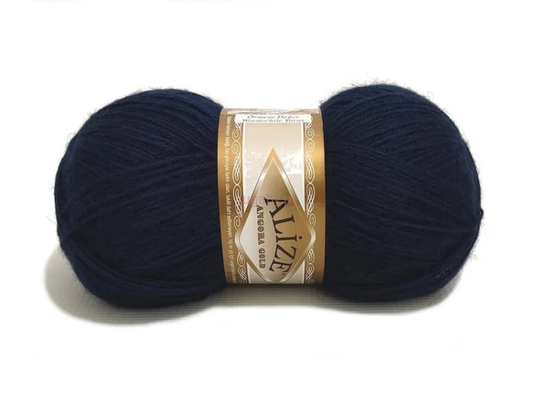 Puszysta włóczka Alize Angora Gold kolor granatowy 58 – elegancka mieszanka wełny z akrylem na swetry.