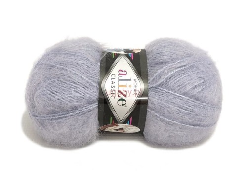 Puszysta włóczka Alize Mohair Classic nr 224 w kolorze gołębim. Miękka wełna z moherem na sweter i szal.