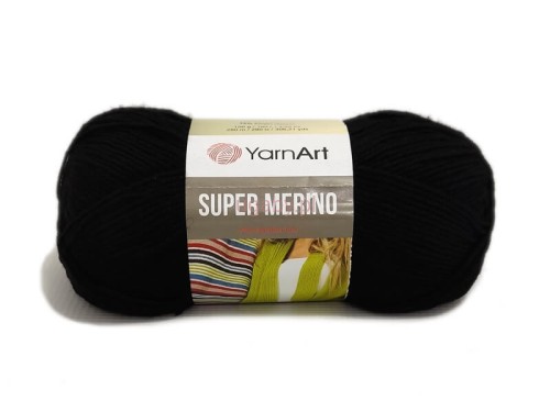 Motek czarnej włóczki YarnArt Super Merino nr 217 o wyraźnym splocie – mieszanka wełny i akrylu.