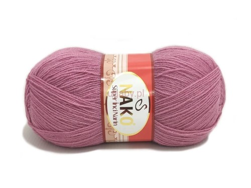 Włóczka Nako Super Inci Narin kolor 275 brudny róż – cienka mieszanka wełny z akrylem na eleganckie, zgaszone różowe dzianiny, oferta sklepu ugaby.pl.