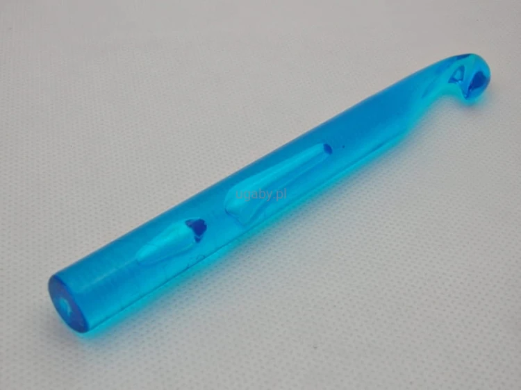 szydełko plastikowe 15 mm